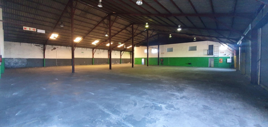 To Let commercial Property for Rent in Woodbrook Eastern Cape